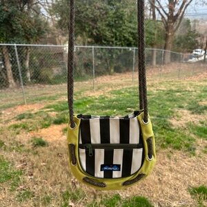 KAVU Crossbody Bag - Black, White, Green like new condition